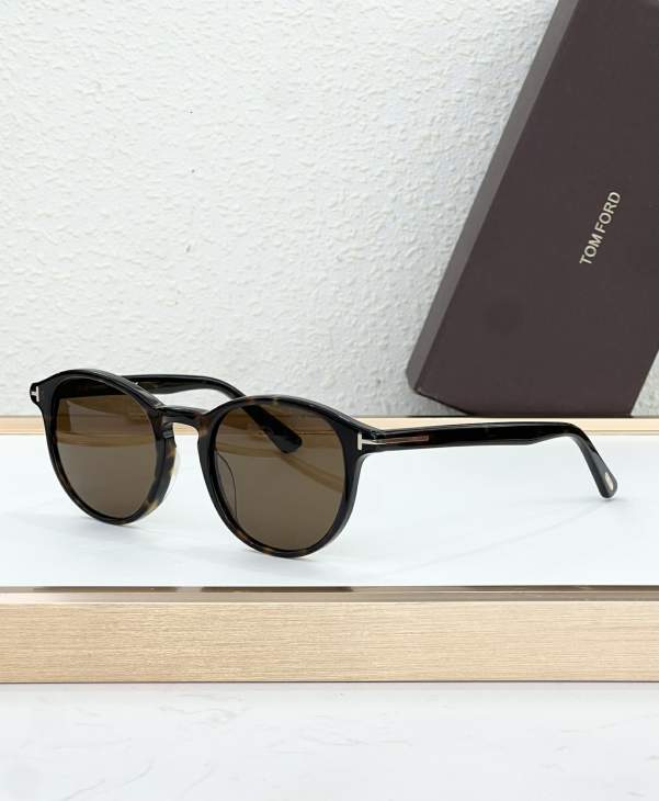 Picture of Tom Ford Sunglasses _SKUfw76160410fw